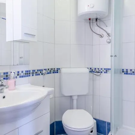شقة Stella - Two Bedroom With Balcony And Sea View Marilena سبليتسكا