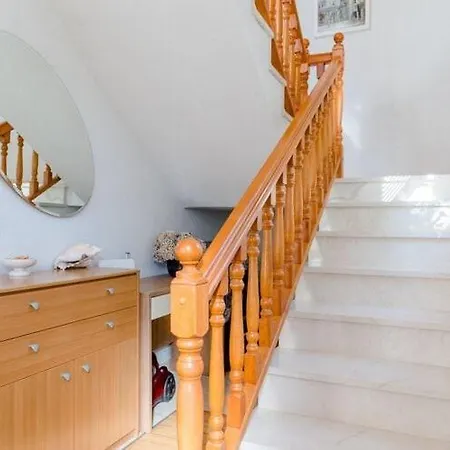 Stella - Two Bedroom With Balcony And Sea View Marilena Splitska