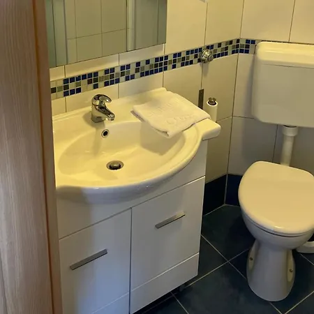 Stella - Two Bedroom With Balcony And Sea View Marilena Splitska